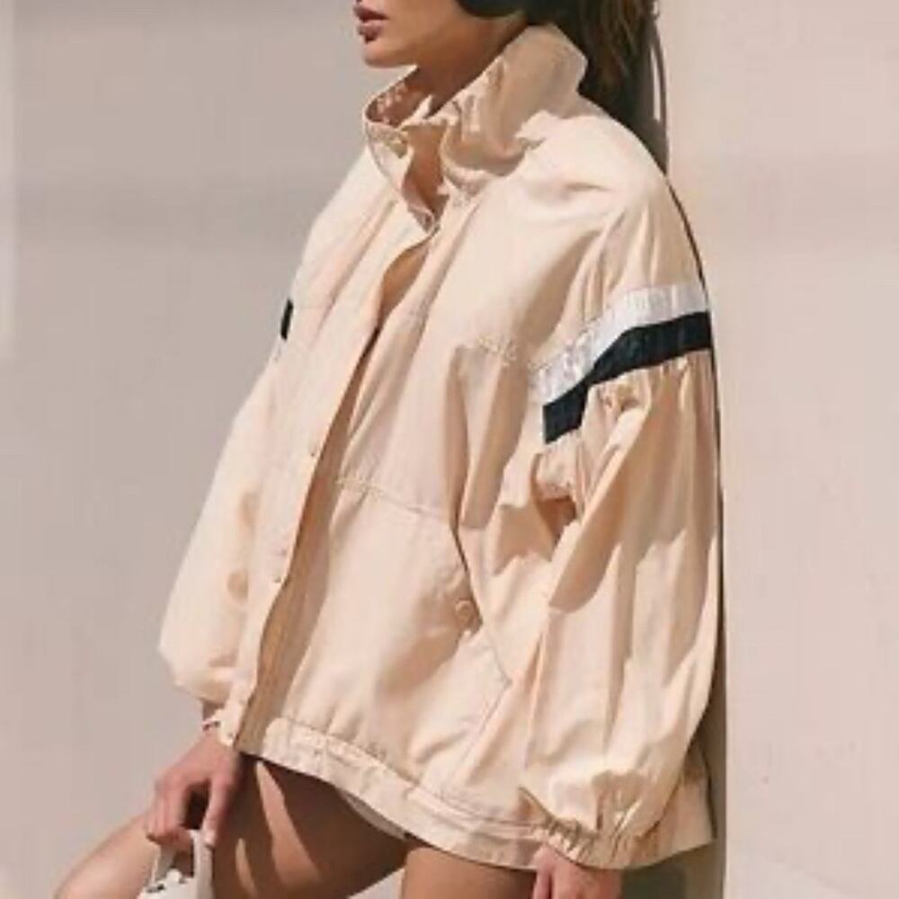 Free People Movement On The Go Windbreaker Khaki Combo Size Large